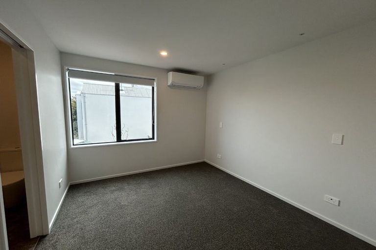 Photo of property in 2/60 Derby Street, St Albans, Christchurch, 8014