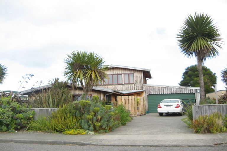 Photo of property in 284 Clifton Road, Te Awanga, 4102