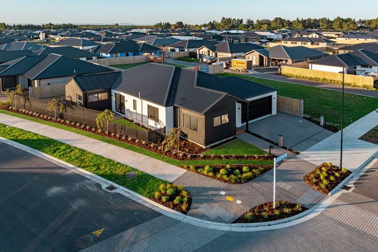 Photo of property in 47 Accadia Drive, Rolleston, 7614