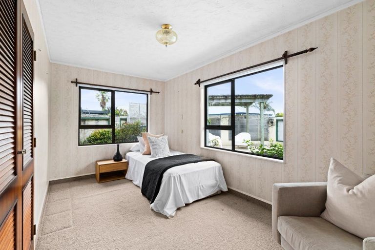 Photo of property in 377 Westminster Avenue, Tamatea, Napier, 4112