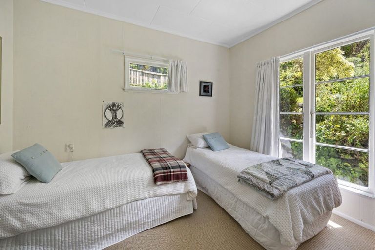 Photo of property in 20 Thompson Road, Bluff Hill, Napier, 4110