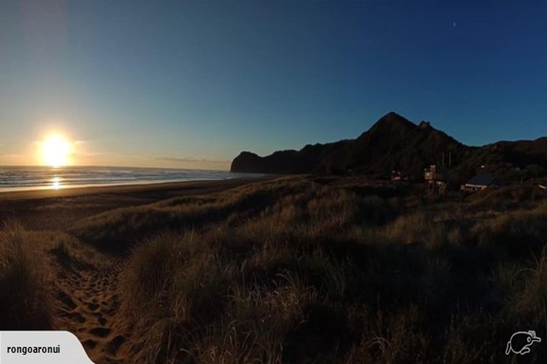 Photo of property in 9-13 North Piha Road, Piha, New Lynn, 0772