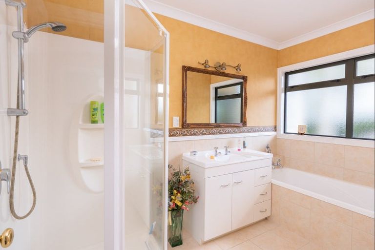 Photo of property in 1 Ventoux Way, Nukuhau, Taupo, 3330