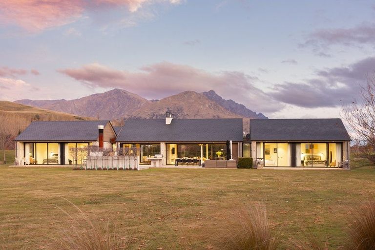 Photo of property in 243 Lower Shotover Road, Speargrass Flat, Queenstown, 9371