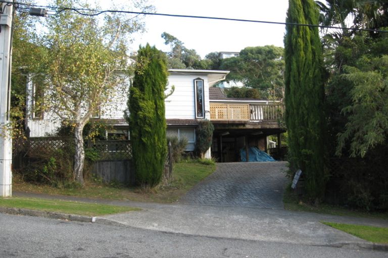 Photo of property in 14 Swainson Street, Naenae, Lower Hutt, 5011