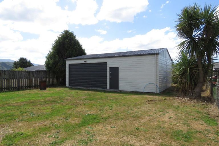 Photo of property in 16 Conlon Street, Reefton, 7830