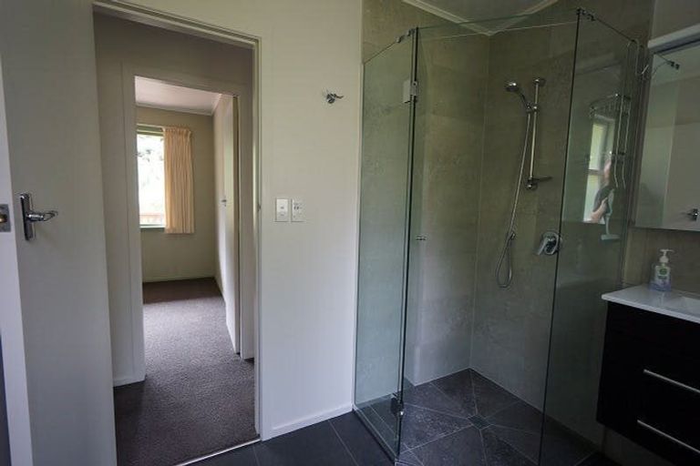 Photo of property in 110 Normandale Road, Normandale, Lower Hutt, 5010