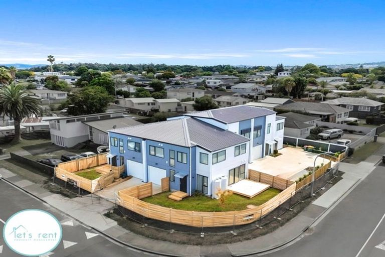Photo of property in 37 Sunnypark Avenue, Rosehill, Papakura, 2113