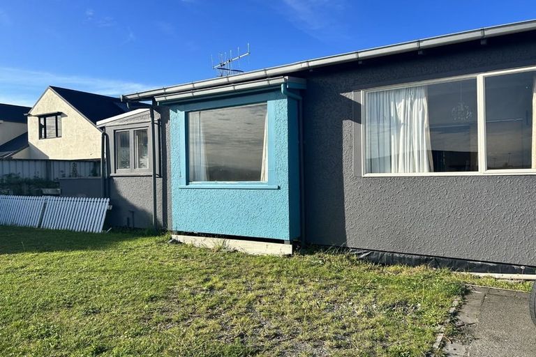 Photo of property in 36 Pukeko Place, Westshore, Napier, 4110