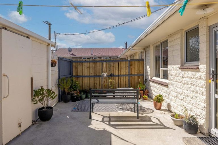 Photo of property in 2/136 Pine Avenue, South New Brighton, Christchurch, 8062