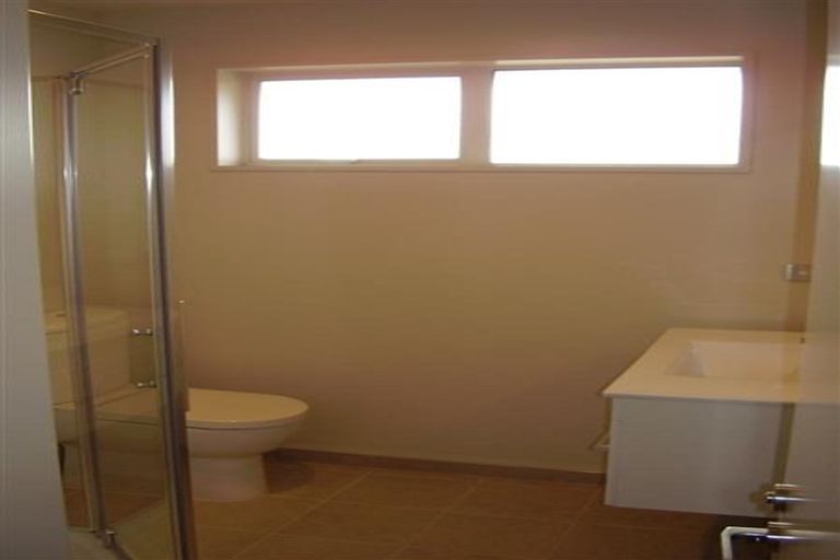 Photo of property in 20a Date Crescent, Aidanfield, Christchurch, 8025