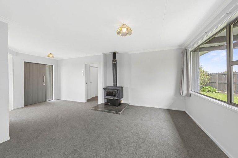 Photo of property in 2 Argyle Street, Weston, Oamaru, 9401