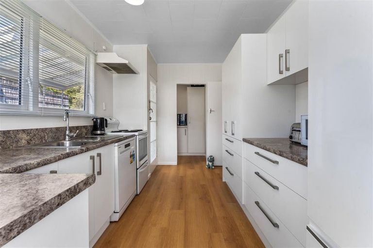 Photo of property in 68 Arapiki Road, Stoke, Nelson, 7011