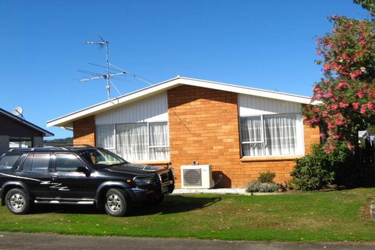 Photo of property in 8a Rowan Place, Mosgiel, 9024