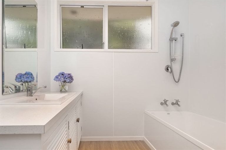 Photo of property in 136 Rimu Street, Maeroa, Hamilton, 3200