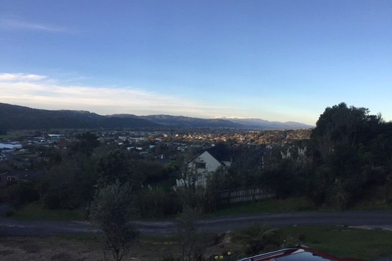 Photo of property in 30 Duncraig Street, Silverstream, Upper Hutt, 5019