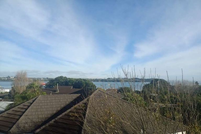 Photo of property in 1/13 Markham Place, Bucklands Beach, Auckland, 2012