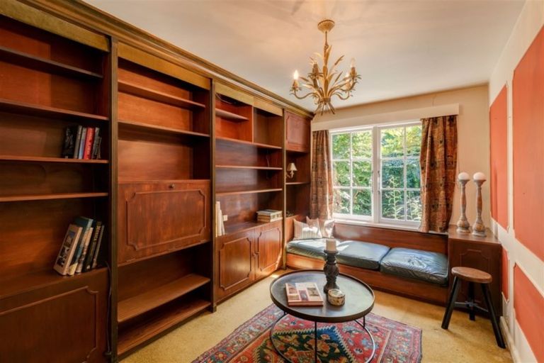 Photo of property in 27 Leinster Road, Merivale, Christchurch, 8014