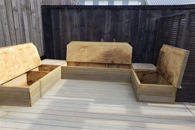 Photo of property in 7 Touhou Road, Hobsonville, Auckland, 0618