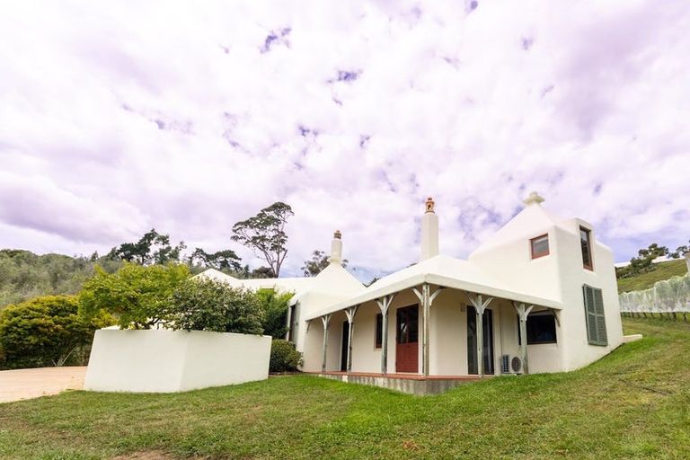 Photo of property in 378 Te Mata Road, Havelock North, 4294