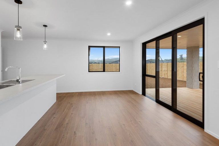 Photo of property in 14 Cascade Crescent, Tikipunga, Whangarei, 0112