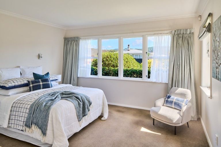 Photo of property in 66 Wai-iti Crescent, Woburn, Lower Hutt, 5010