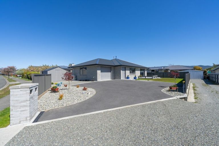 Photo of property in 22a Lawson Burrows Crescent, Te Anau, 9600