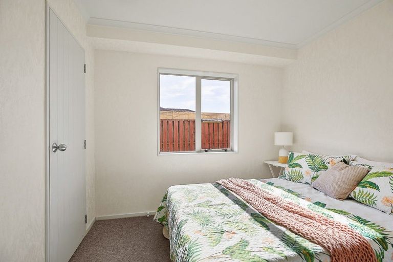 Photo of property in 18b Abergeldie Way, Cambridge, 3434