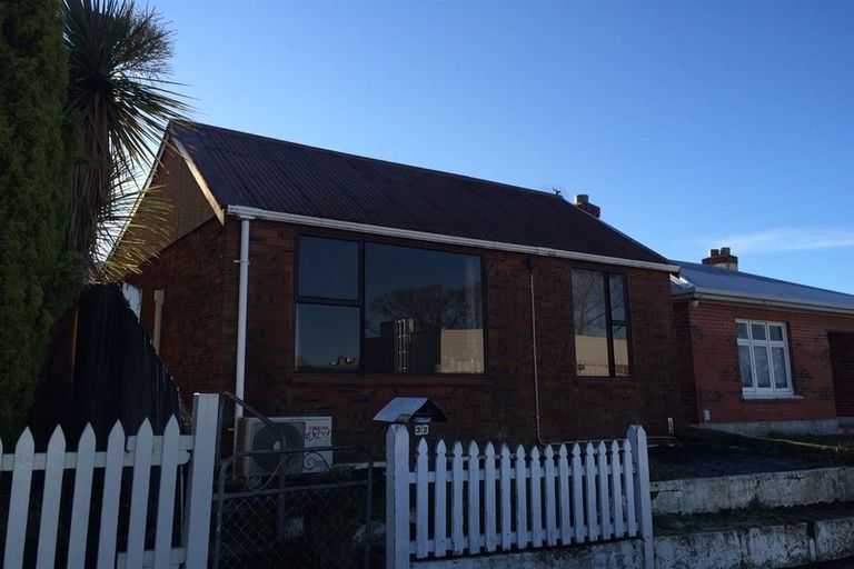 Photo of property in 32 Dundas Street, North Dunedin, Dunedin, 9016