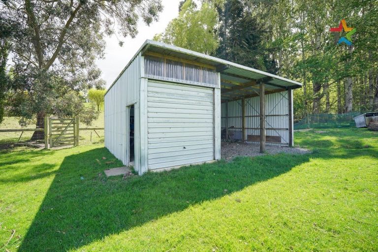 Photo of property in 72 Bush Street, Lumsden, 9730