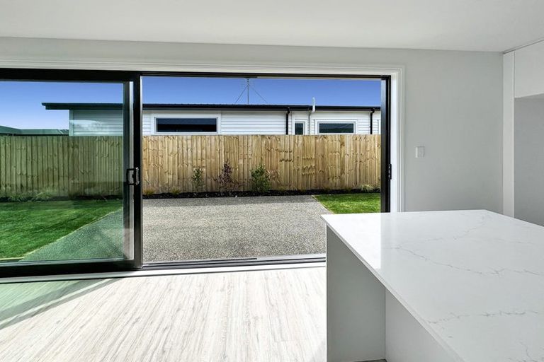 Photo of property in 9 Mackinnon Street, Marshland, 8083