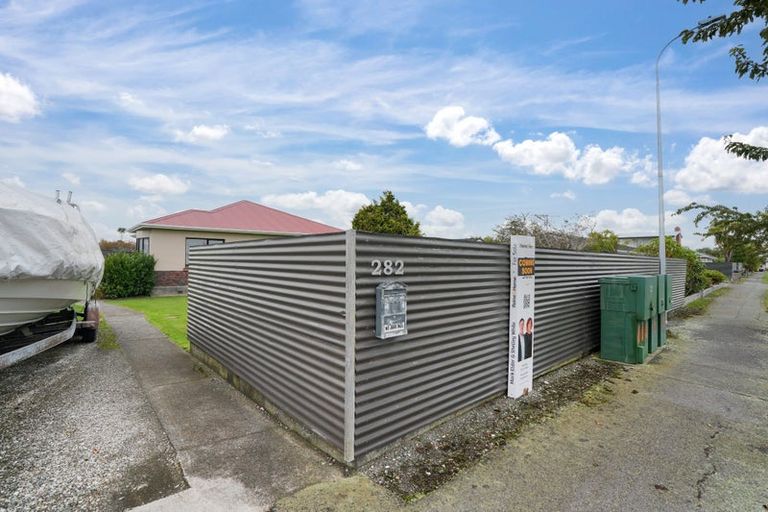 Photo of property in 282 Princes Street, Strathern, Invercargill, 9812