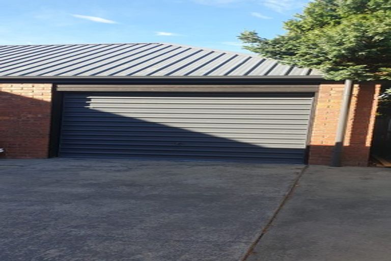 Photo of property in 12 Thoresby Mews, Avonhead, Christchurch, 8042