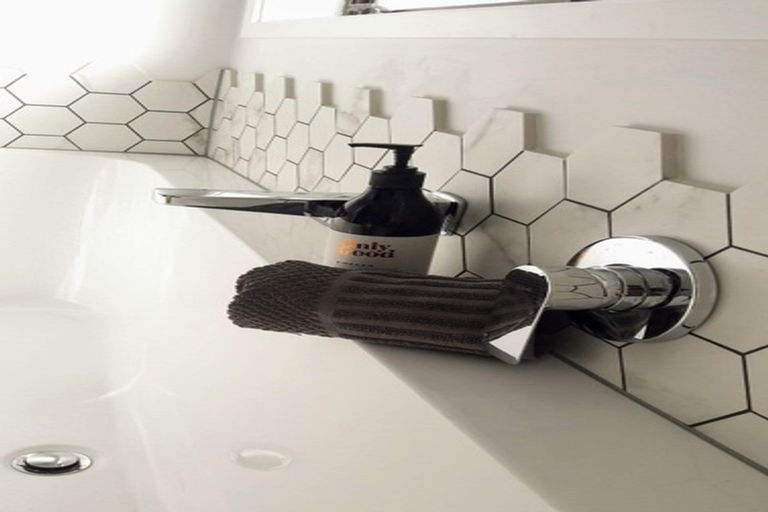 Photo of property in 22 Kawau View Road, Snells Beach, 0920