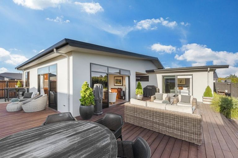 Photo of property in 17 Wakanini Place, Mapua, 7005