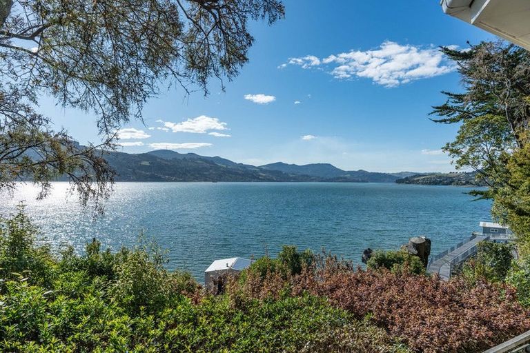 Photo of property in 1 Howard Street, Macandrew Bay, Dunedin, 9014