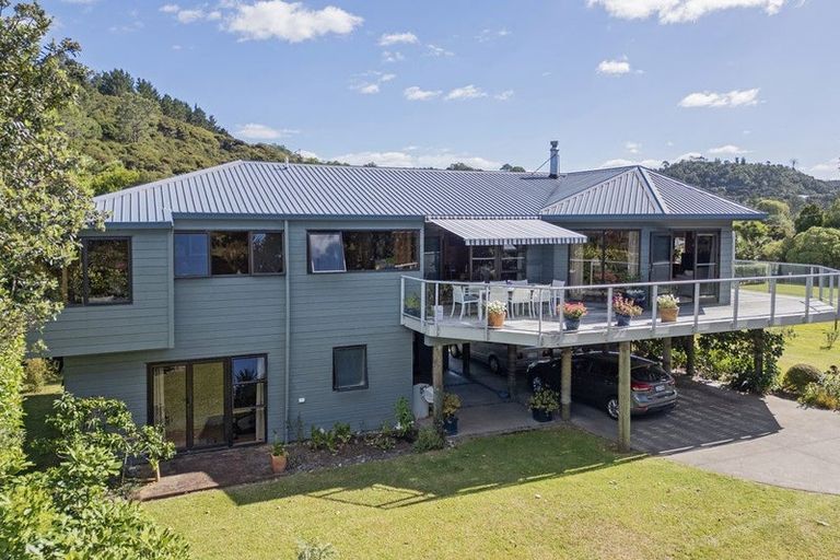 Photo of property in 981 Purangi Road, Cooks Beach, Whitianga, 3591