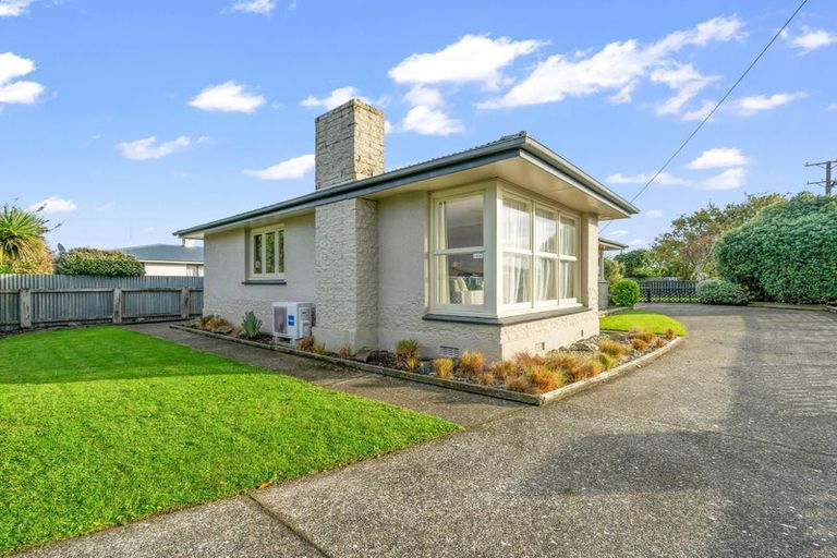 Photo of property in 1 Braemar Street, Kew, Invercargill, 9812