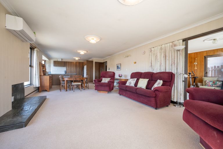 Photo of property in 2 Hart Place, Bridge Hill, Alexandra, 9320