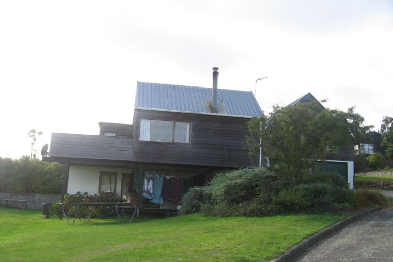 Photo of property in 18 Langwell Place, Papakowhai, Porirua, 5024