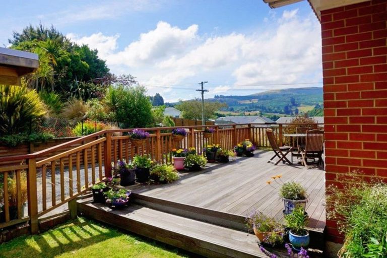 Photo of property in 2 Tracey Street, Brockville, Dunedin, 9011