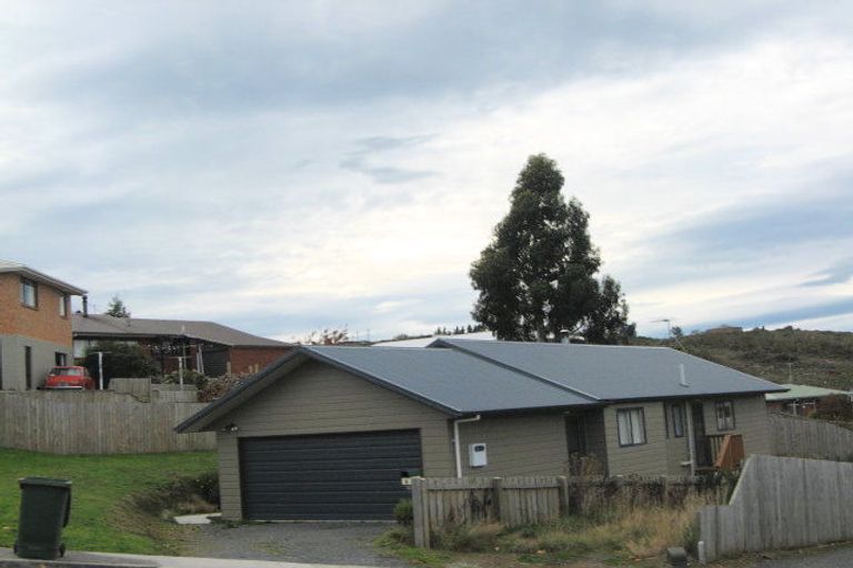 Photo of property in 8 Mcneil Street, Balclutha, 9230