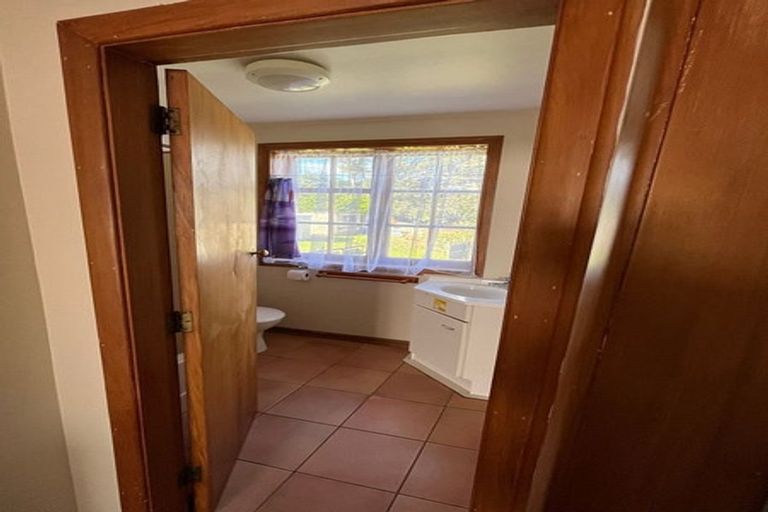 Photo of property in 57 Morere Street, Titahi Bay, Porirua, 5022