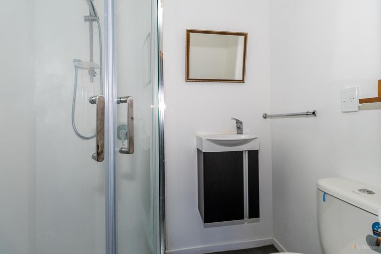 Photo of property in 19 Timaru Road, Waimate, 7924