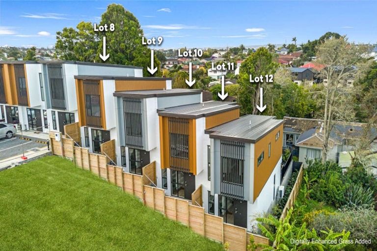 Photo of property in 12/32 Brandon Road, Glen Eden, Auckland, 0602