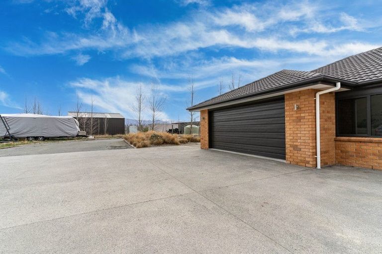 Photo of property in 10 Hardacre Place, Omarama, 9412
