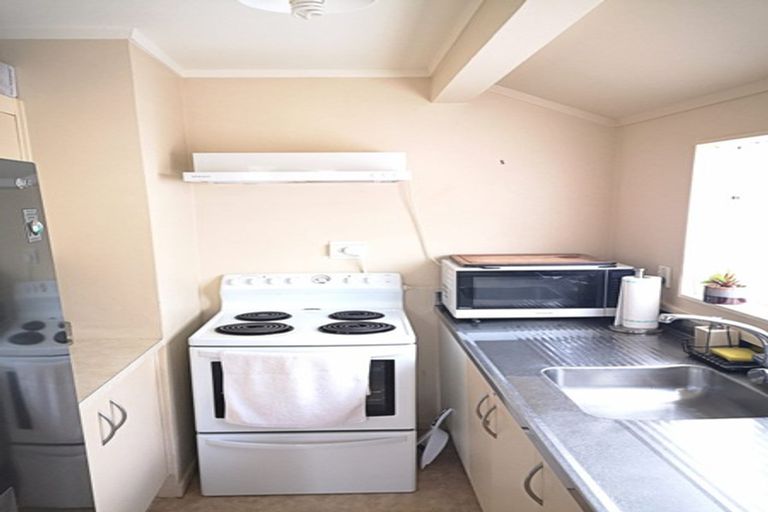 Photo of property in 32b Camperdown Road, Miramar, Wellington, 6022