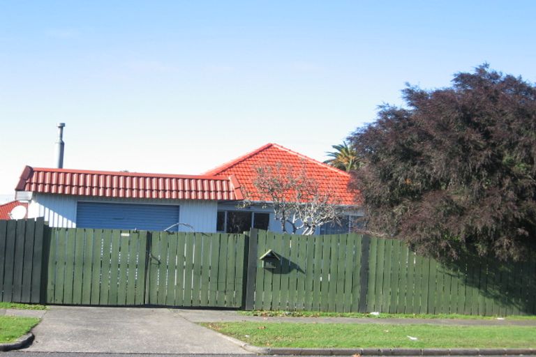Photo of property in 1/56 Halsey Road, Manurewa, Auckland, 2102