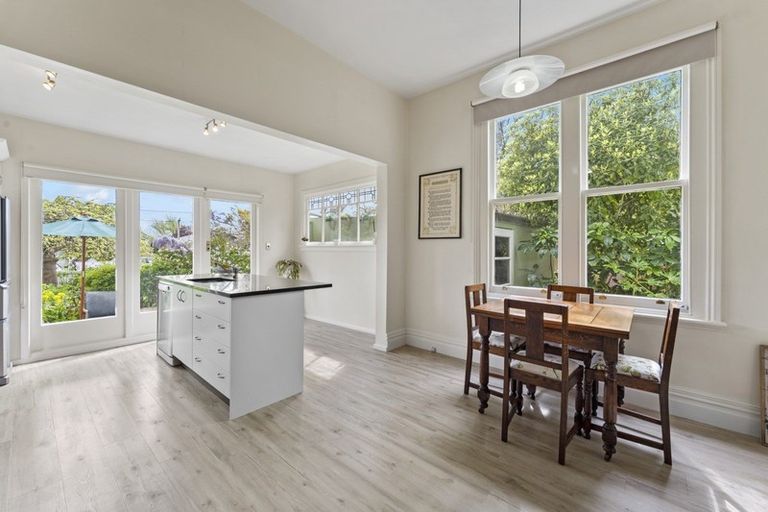 Photo of property in 1/12 Aylmer Street, Somerfield, Christchurch, 8024