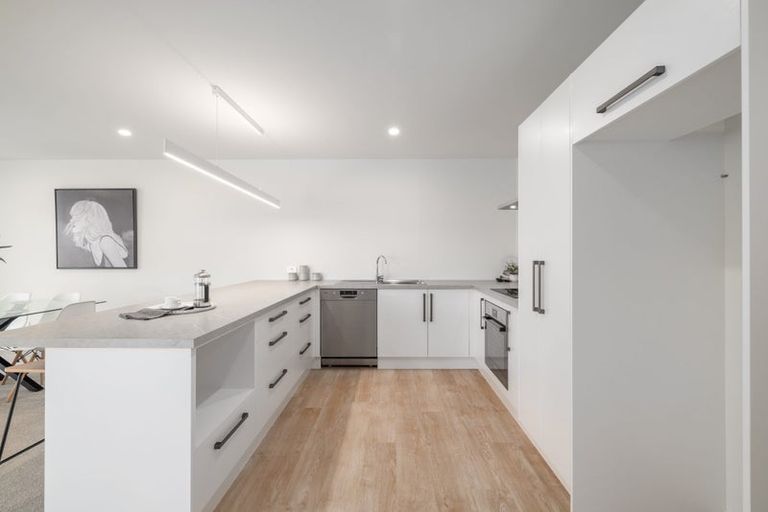 Photo of property in 4 Poipoi Place, Aranui, Christchurch, 8061